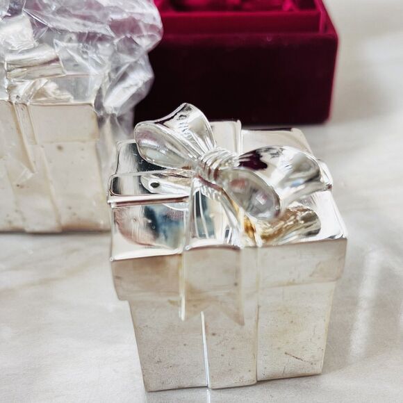 Vintage Nordstrom Silver Plated Salt & Pepper Shakers New - Picture 3 of 11